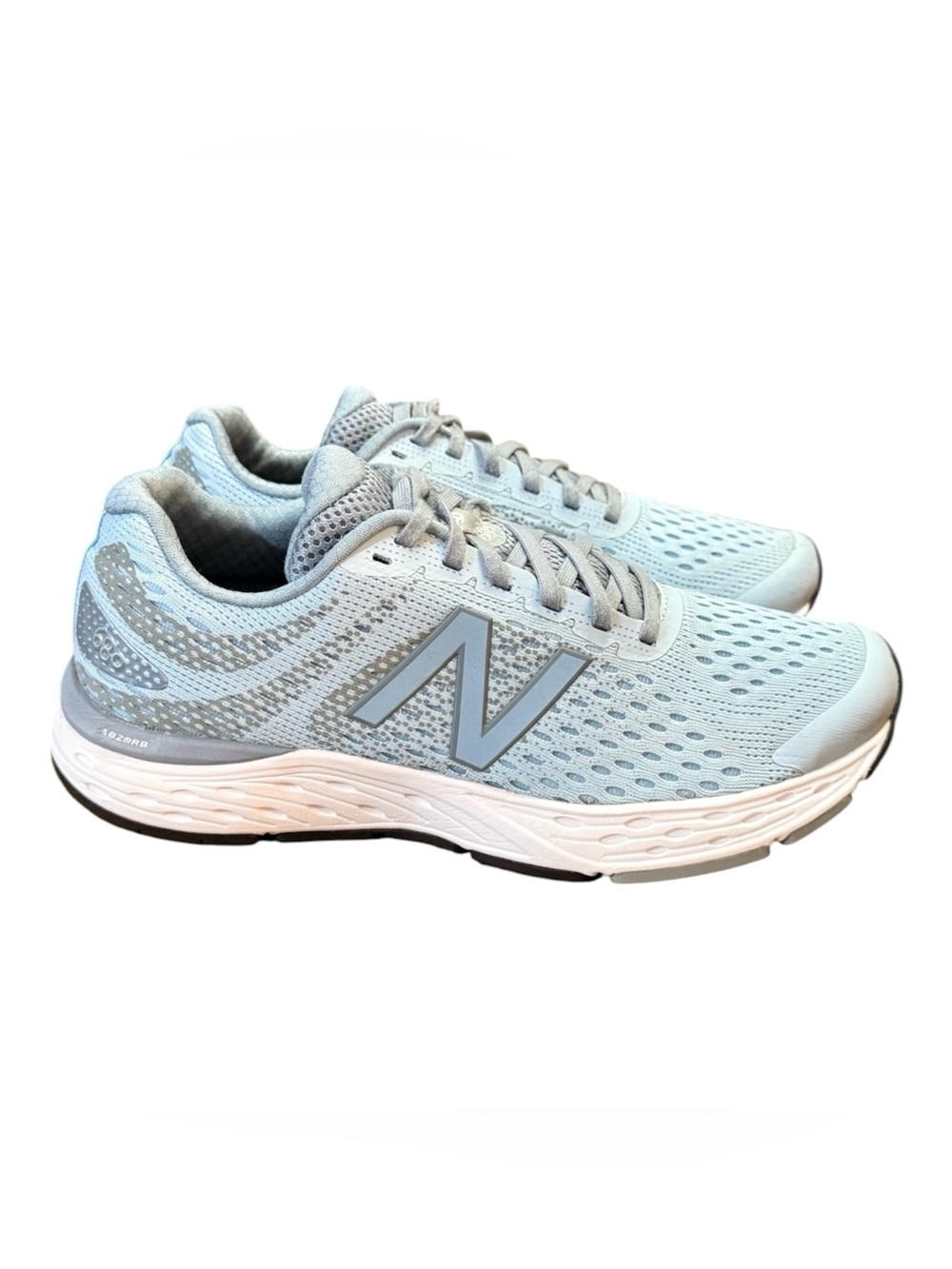 New Balance 680 v6 Light Blue Mesh Running Sneakers Women's Size 9.5